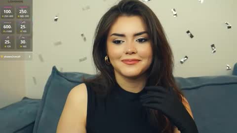 Snapshot of leonardarizk chatting on September 2025 06:23:02 PM Mia online show from September 2025 06:23:02 PM