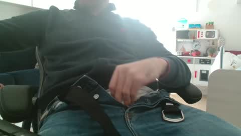 Snapshot of leone44 chatting on February 2025 09:10:02 AM angel e sonia online show from February 2025 09:10:02 AM