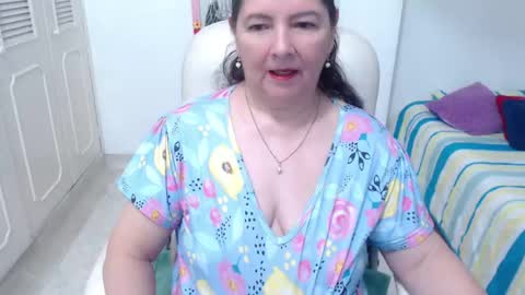 Snapshot of leonela_69 chatting on May 2026 11:43:02 PM leonela online show from May 2026 11:43:02 PM