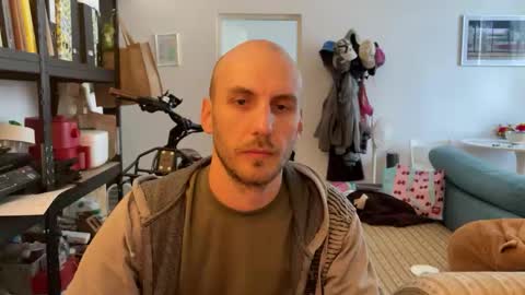 Snapshot of leonvampire chatting on October 2025 01:50:01 PM Leon online show from October 2025 01:50:01 PM