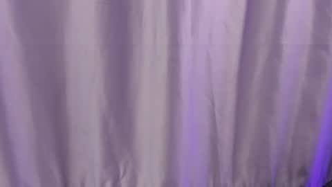 Leo  online show from December 2025 04:19:02 AM