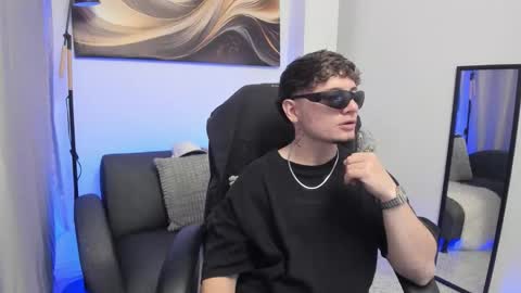 Leo  online show from January 2026 04:15:01 AM