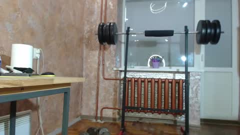 leoroman online show from February 2025 11:53:01 AM