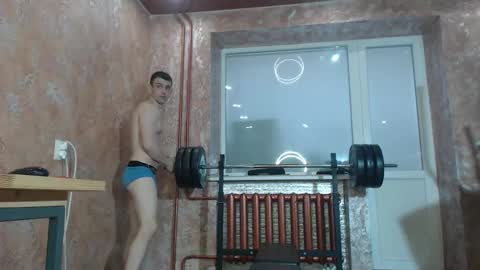 leoroman online show from November 2025 09:08:01 AM