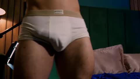 Snapshot of leosalvatore_ chatting on March 2025 01:15:01 AM Leo Salvatore online show from March 2025 01:15:01 AM