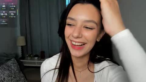 Bella online show from October 2025 05:10:01 AM