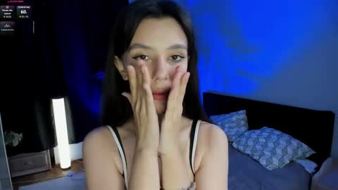 Bella online show from November 2025 09:42:01 AM