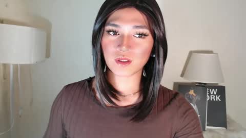 Snapshot of lesleyanderson chatting on March 2025 06:00:02 PM Pat online show from March 2025 06:00:02 PM