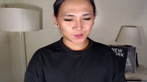 Snapshot of lesleyanderson chatting on March 2025 11:39:01 PM Pat online show from March 2025 11:39:01 PM