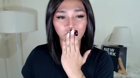 Snapshot of lesleyanderson chatting on March 2025 08:01:02 PM Pat online show from March 2025 08:01:02 PM