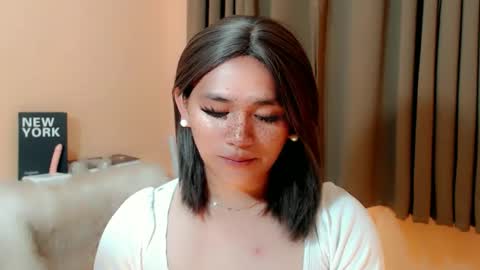 Snapshot of lesleyanderson chatting on November 2025 12:10:01 AM Pat online show from November 2025 12:10:01 AM