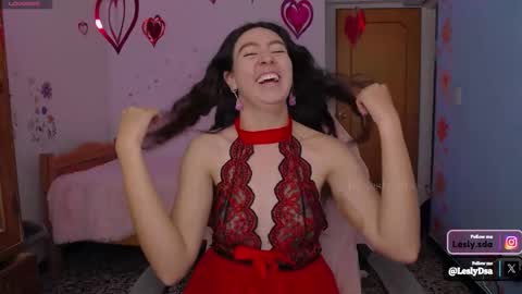 Lesly online show from February 2025 03:20:02 PM