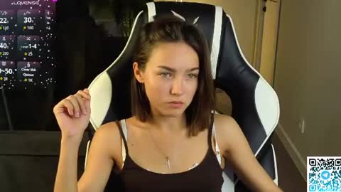 Leslie online show from July 2026 12:48:01 AM