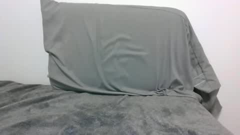 lets_play143 online show from May 2026 04:41:02 AM