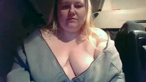 Snapshot of letty_denny chatting on March 2026 09:04:01 AM Letty online show from March 2026 09:04:01 AM