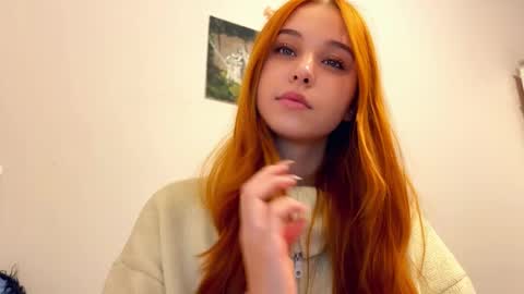 Snapshot of lettygherardini chatting on February 2026 05:42:02 PM Lola online show from February 2026 05:42:02 PM