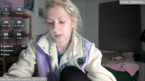 LeaVixx online show from March 2025 09:48:02 PM