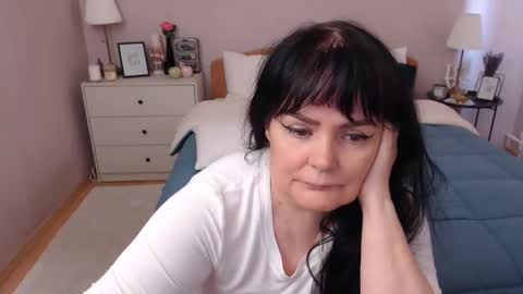 Mary online show from January 2025 01:25:02 PM