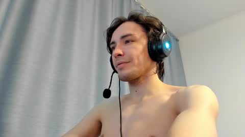 Snapshot of levilys chatting on March 2025 12:07:02 AM Next Stream 02122024 2000 UTC0 online show from March 2025 12:07:02 AM