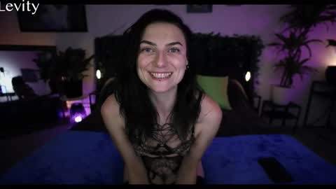 Levity online show from September 2025 01:20:01 AM