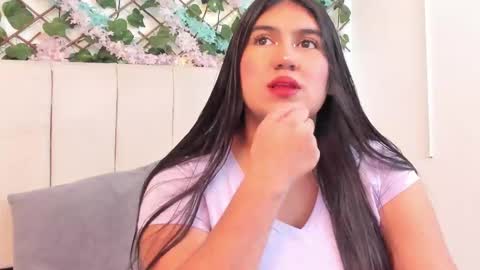 Gabrielle online show from December 2025 10:55:02 AM