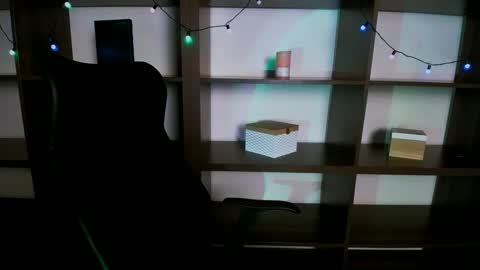 Alexia online show from February 2025 05:31:01 PM