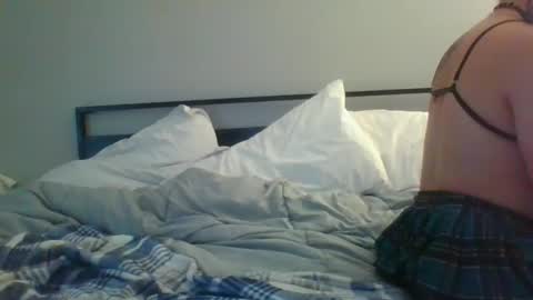 Snapshot of lexibaker96 chatting on February 2025 03:20:01 PM Lexi Baby online show from February 2025 03:20:01 PM