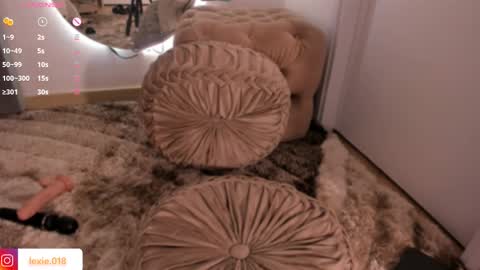 LEXIE online show from February 2025 12:52:01 AM