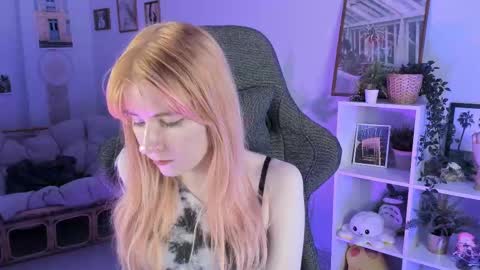 Lexi Wenford NO NUDE GODDESS online show from March 2025 08:46:01 AM