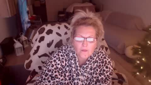 Snapshot of lexxa_blond chatting on January 2026 12:38:01 AM Hannah online show from January 2026 12:38:01 AM