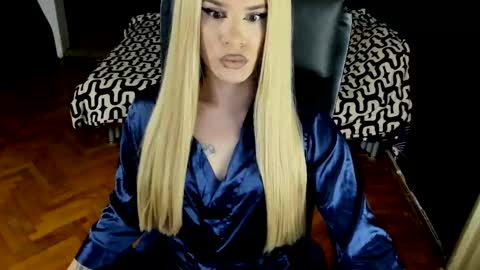 Snapshot of lexxymiss chatting on October 2025 04:27:01 PM eva lexy you may call me Miss online show from October 2025 04:27:01 PM