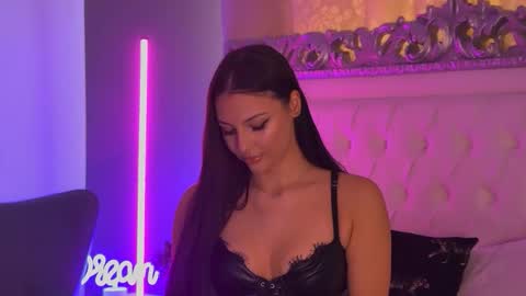 LexyBanks online show from January 2026 08:17:01 AM