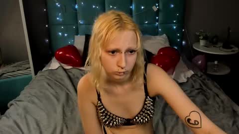 Lexy online show from February 2025 02:20:01 PM