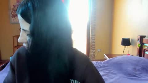 lexyswett online show from October 2025 07:20:01 AM