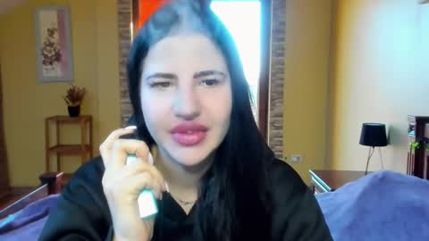 lexyswett online show from October 2025 07:16:01 AM