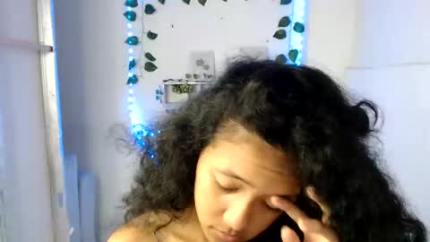 lolita online show from December 2024 01:42:02 PM