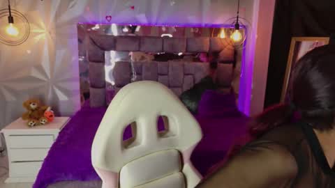 Leyla online show from February 2026 01:34:02 AM