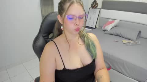   online show from March 2025 03:59:02 PM