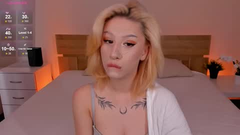 Lisa online show from September 2025 03:19:02 AM