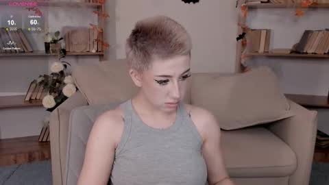 Lisa online show from October 2025 02:14:02 AM