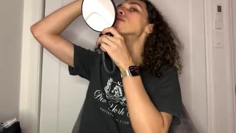 Kabroncita online show from December 2025 04:43:01 AM