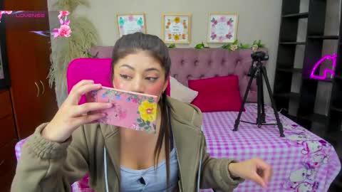 lia online show from September 2025 01:26:02 PM