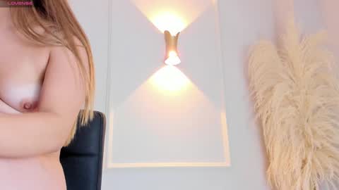 liz walton online show from December 2024 03:06:01 PM