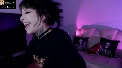 Liaa  online show from November 2025 02:14:02 AM