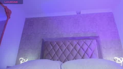 Lia online show from December 2024 10:23:01 PM