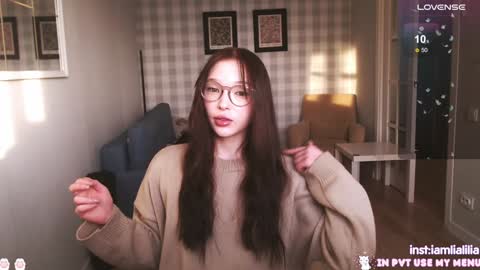 Snapshot of lialilia chatting on December 2024 10:45:02 AM lialilia online show from December 2024 10:45:02 AM