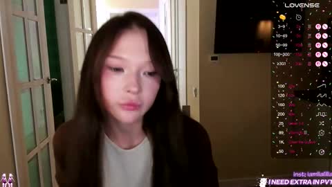 Snapshot of lialilia chatting on October 2025 02:51:02 PM lialilia online show from October 2025 02:51:02 PM