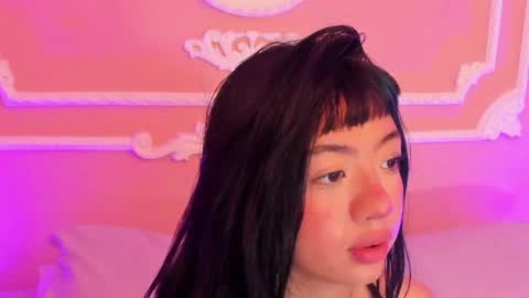 Lia lovet online show from May 2026 07:42:02 PM