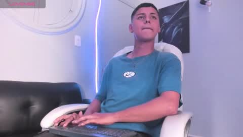 Liam online show from January 2026 02:48:02 AM