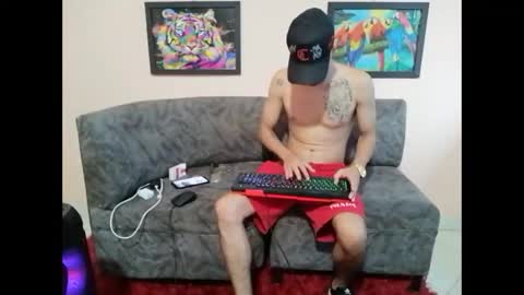 Snapshot of liam_andres12 chatting on September 2025 09:39:02 PM Andres online show from September 2025 09:39:02 PM